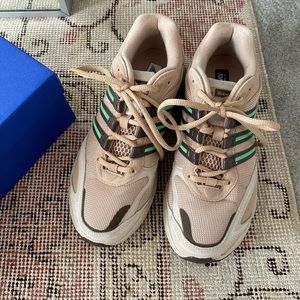 BNWOT Rare Adidas Sneakers